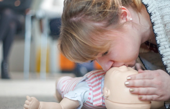 Paediatric First Aid – Blended Online course — St Andrew’s First Aid Edinburgh