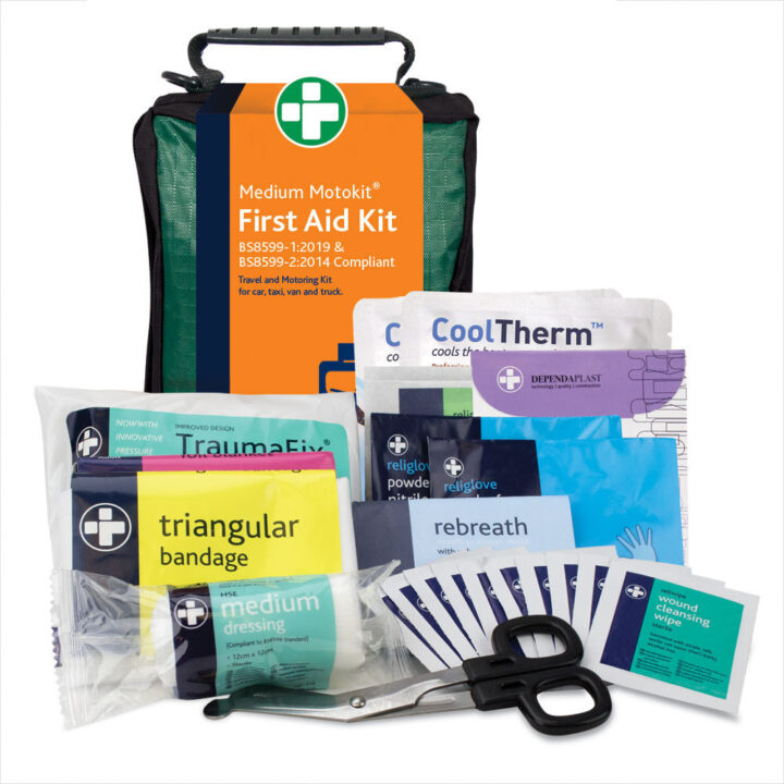 BS8599-1:2019 & BS8599-2:2014 Compliant Travel & Motoring Kit in Green Stockholm Bag