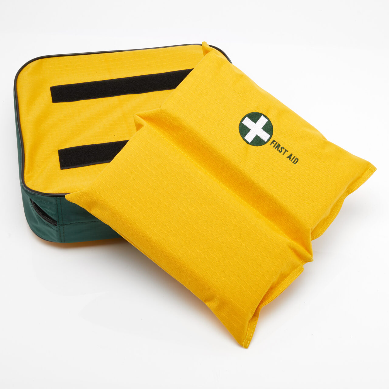Blue Dot Deluxe First Response First Aid Kit in Bag - Image 3